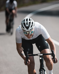 approved airbender cycling helmet white
