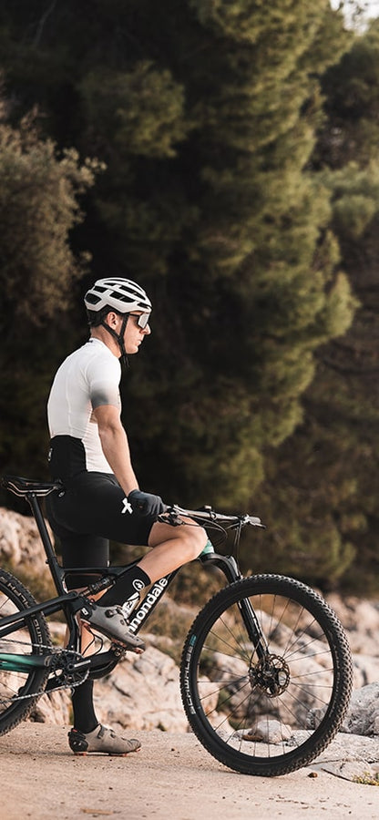 TAILOR MADE CYCLING PACK